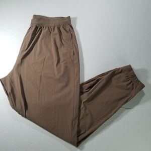 Gymshark Lightweight Studio Joggers Brown Slim Fit Pants Men’s XXL 2XL Stretch